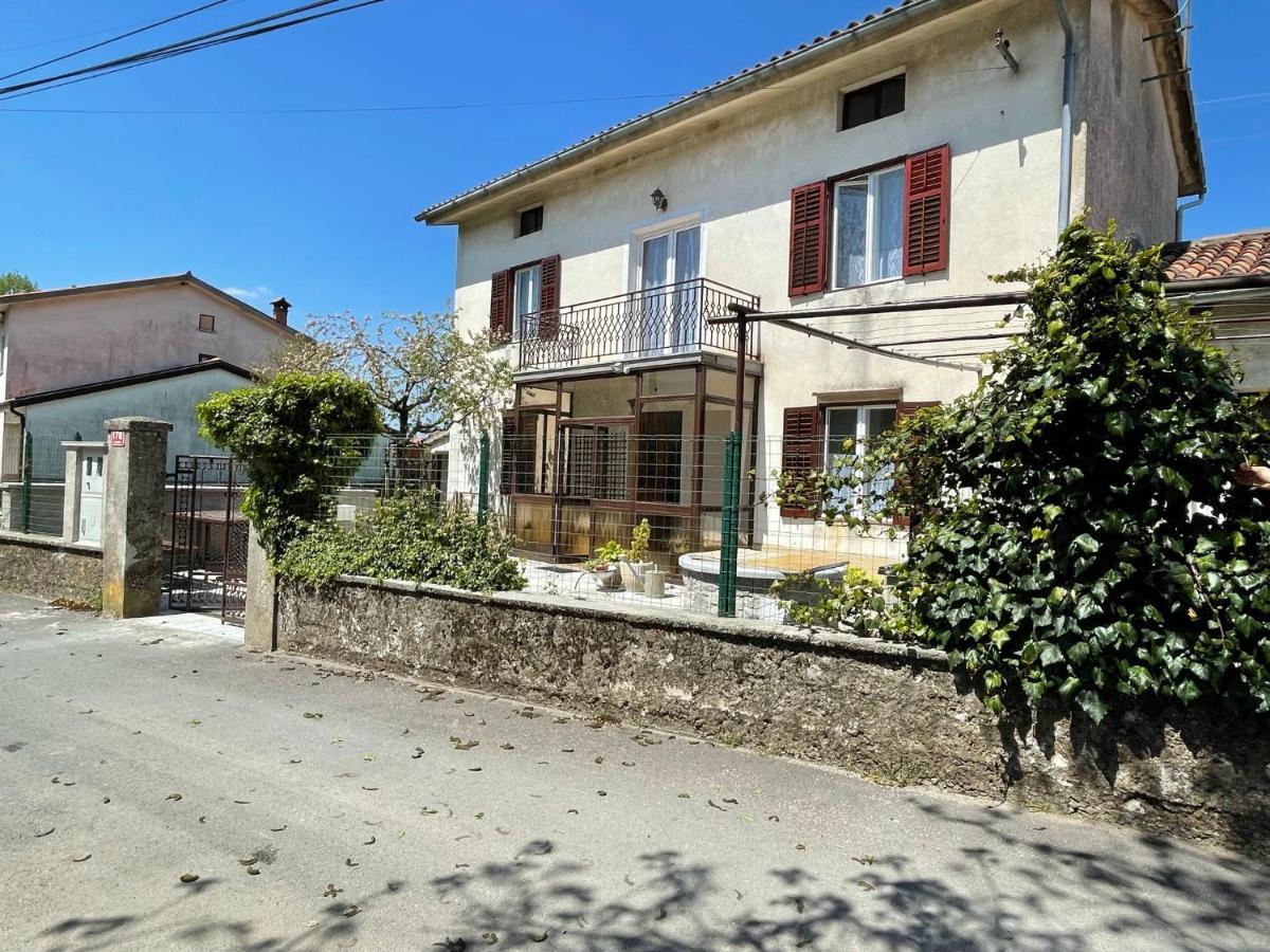 Cilka'S House, Authentic Homestay Near Lipica Sežana エクステリア 写真